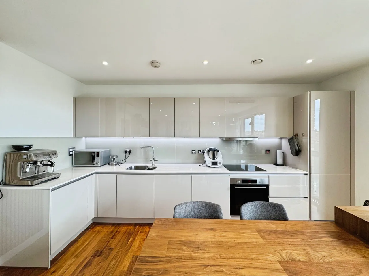 Moorhen Drive, NW9, photo 6