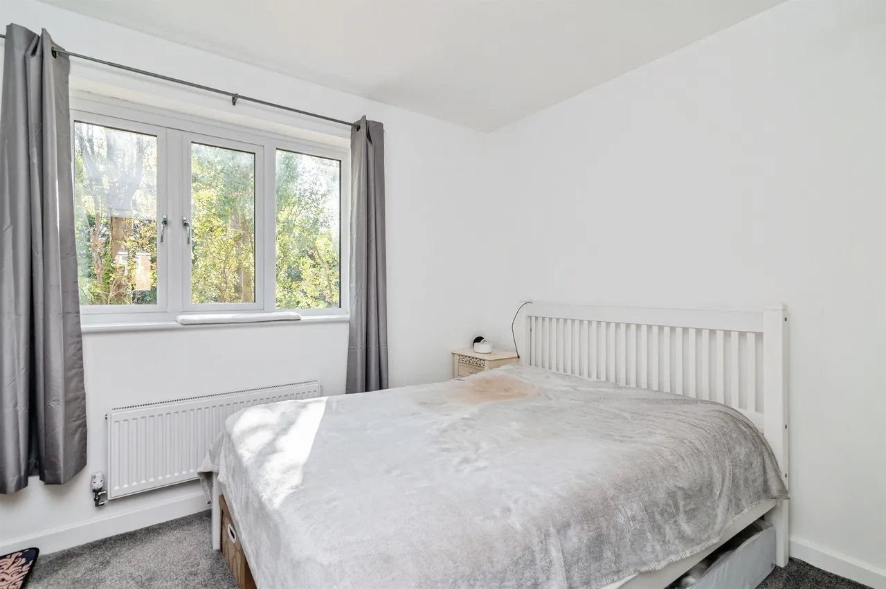 Mansfield Road, Redhill, Nottingham, photo 11