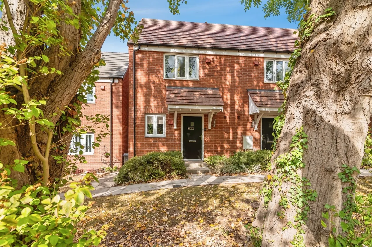 2 bed house for sale — Mansfield Road, Redhill, Nottingham