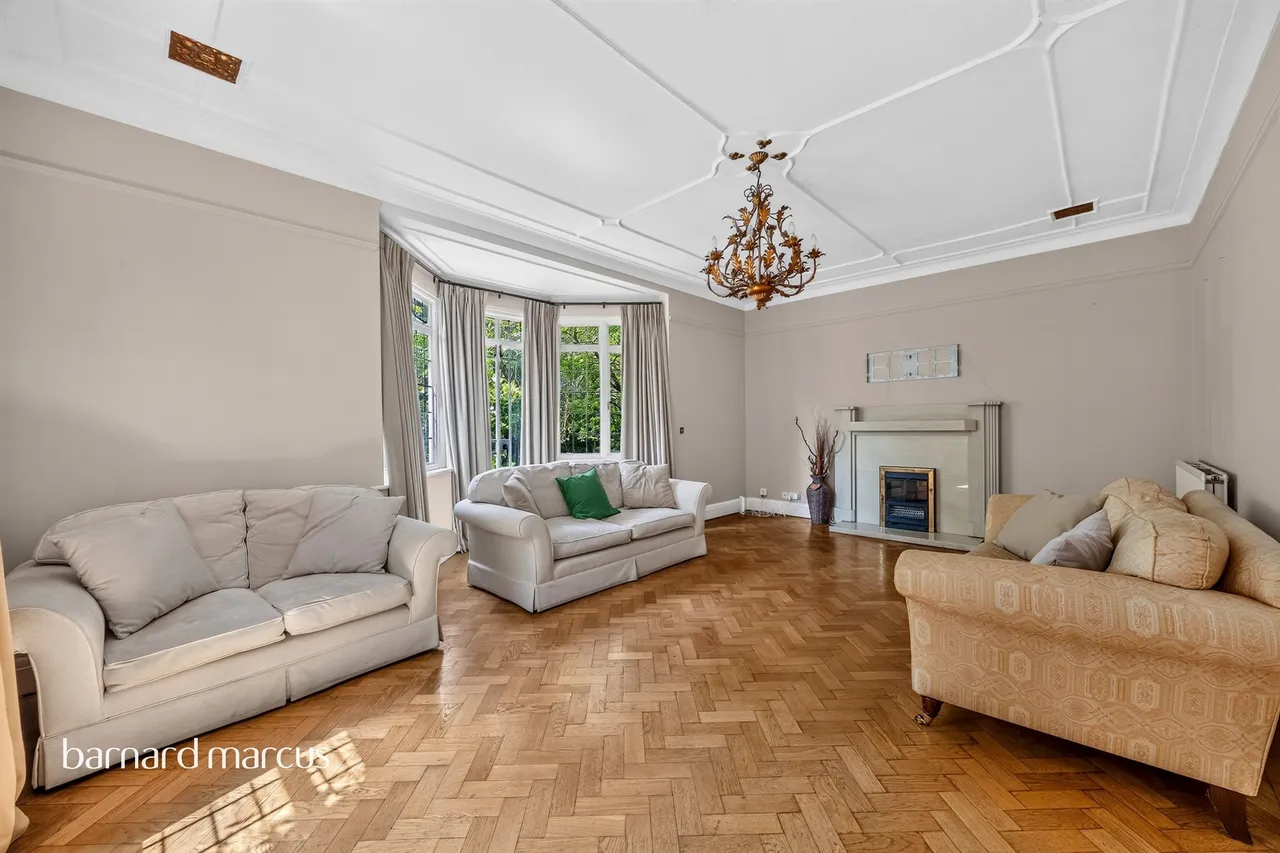 Whitgift Avenue, South Croydon, photo 8
