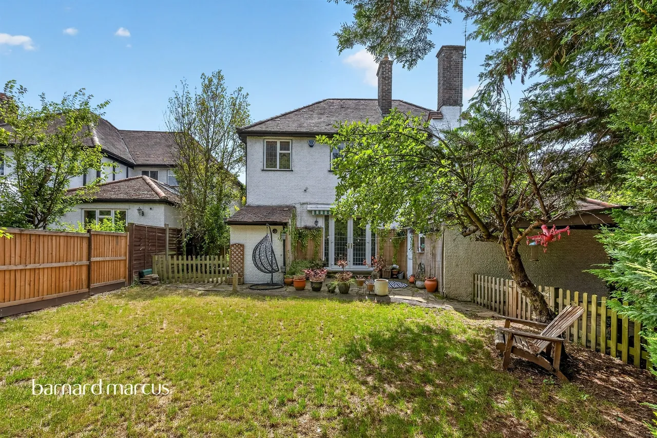 Whitgift Avenue, South Croydon, photo 5