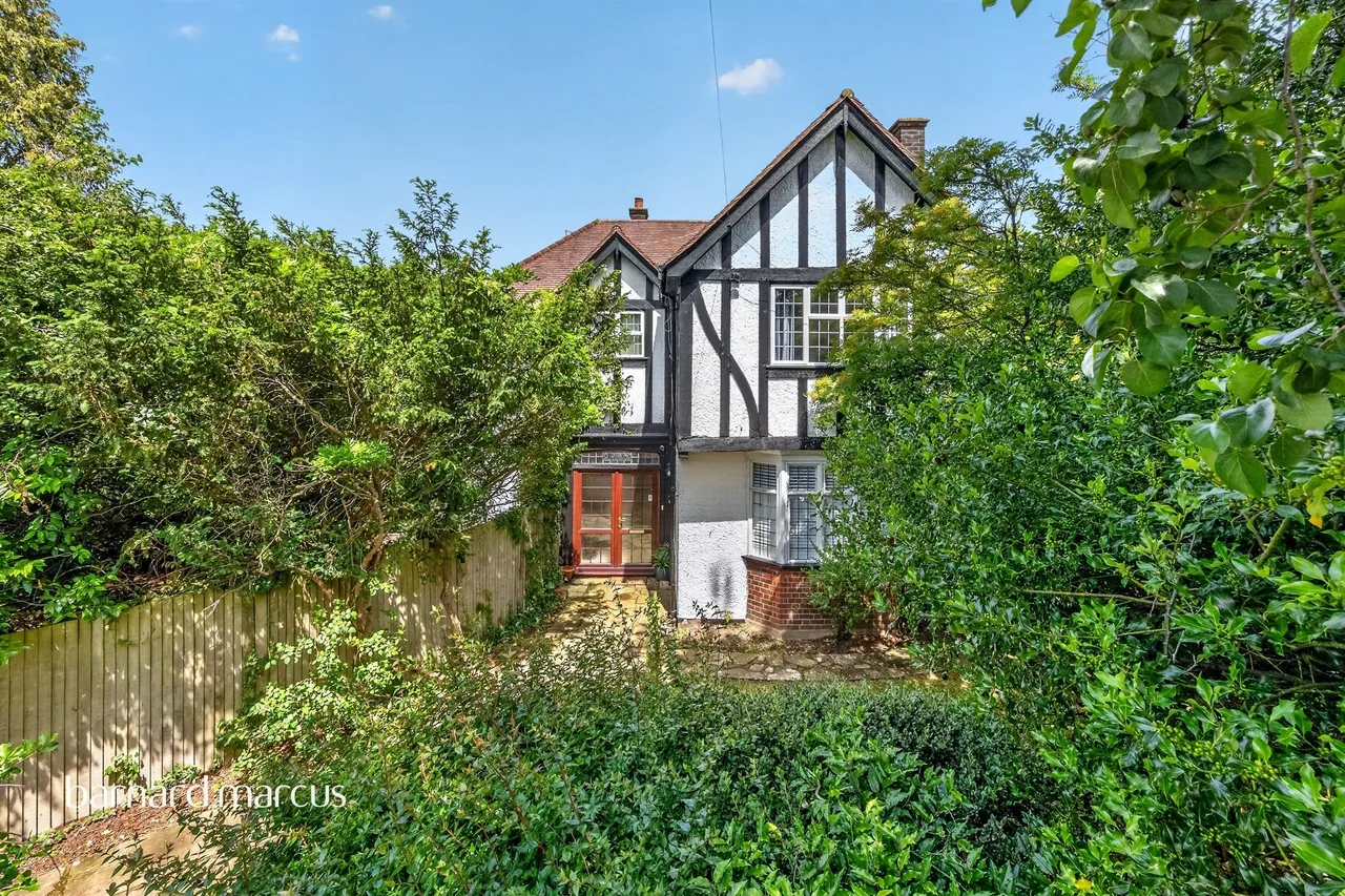 Whitgift Avenue, South Croydon, photo 7