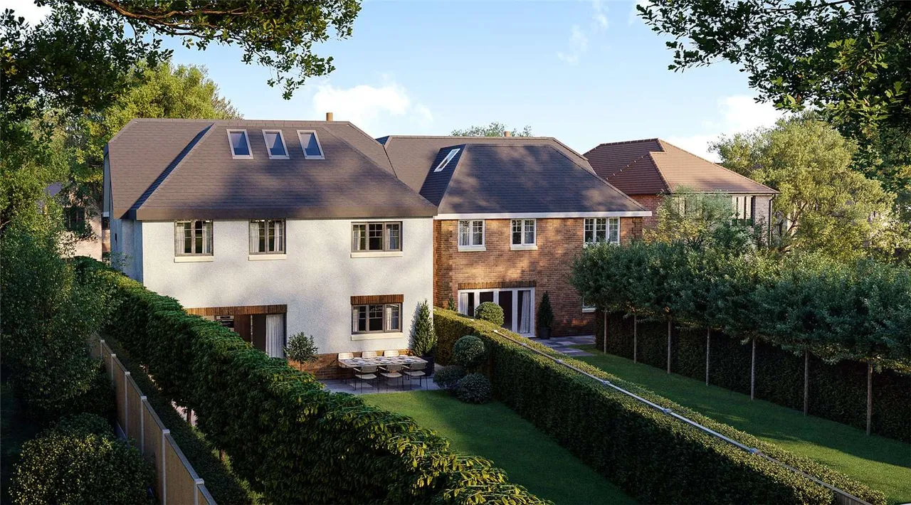 Meadow Lane, Beaconsfield, Buckinghamshire, HP9 1AL, photo 2