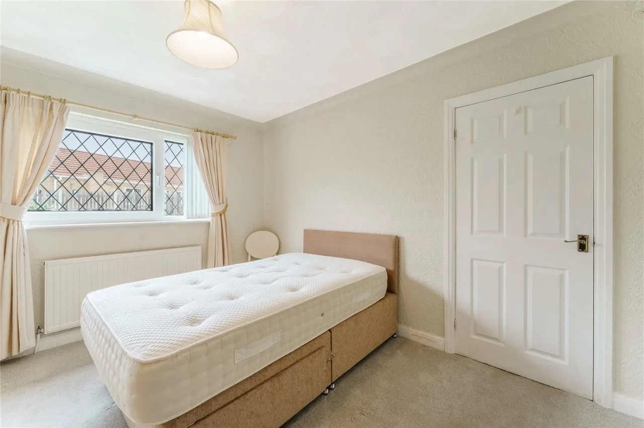 Ings Walk, South Kirkby, WF9, photo 16