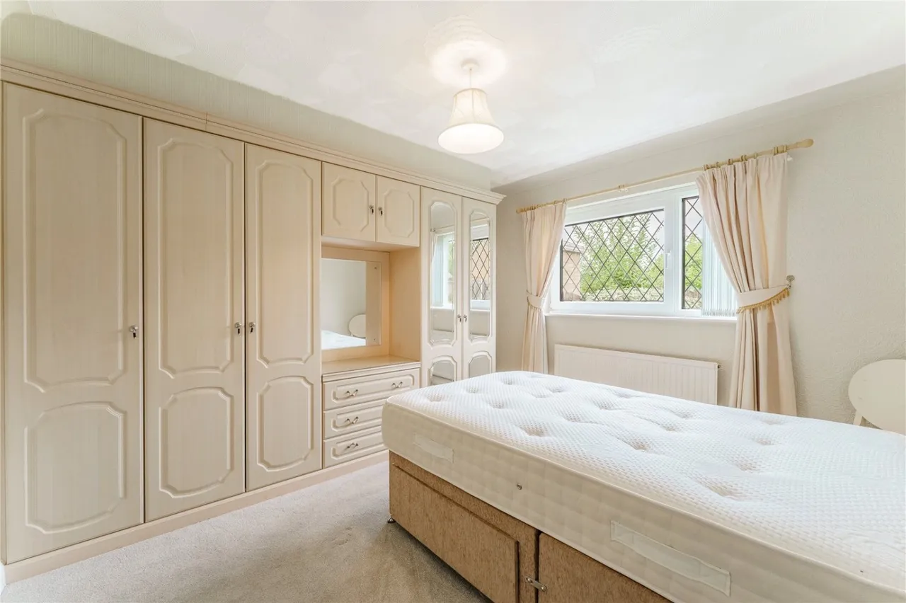 Ings Walk, South Kirkby, WF9, photo 4