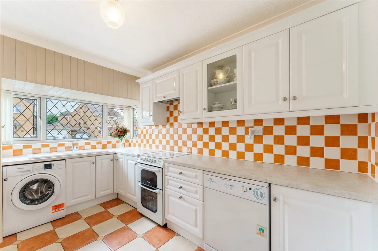 Ings Walk, South Kirkby, WF9, photo 5