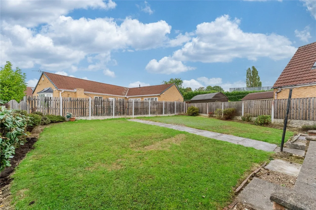 Ings Walk, South Kirkby, WF9, photo 24