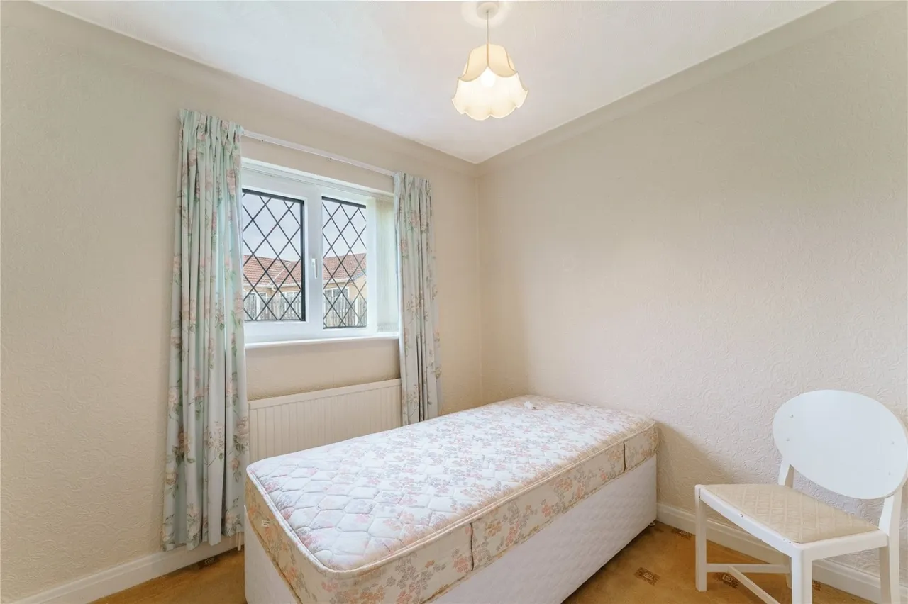 Ings Walk, South Kirkby, WF9, photo 8