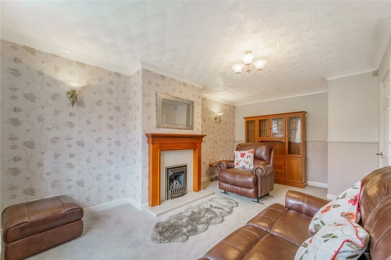Ings Walk, South Kirkby, WF9, photo 11