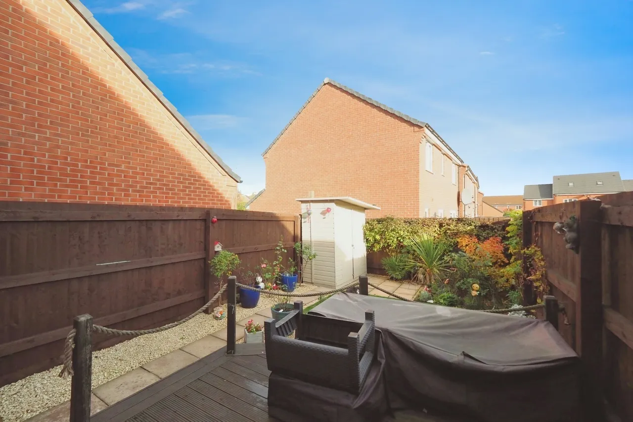Upton Drive, Burton-on-Trent, DE14, photo 14