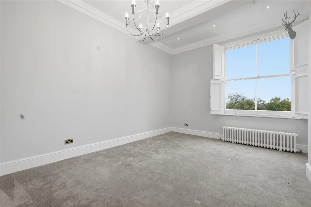 Manor Road, High Beech, IG10, photo 25