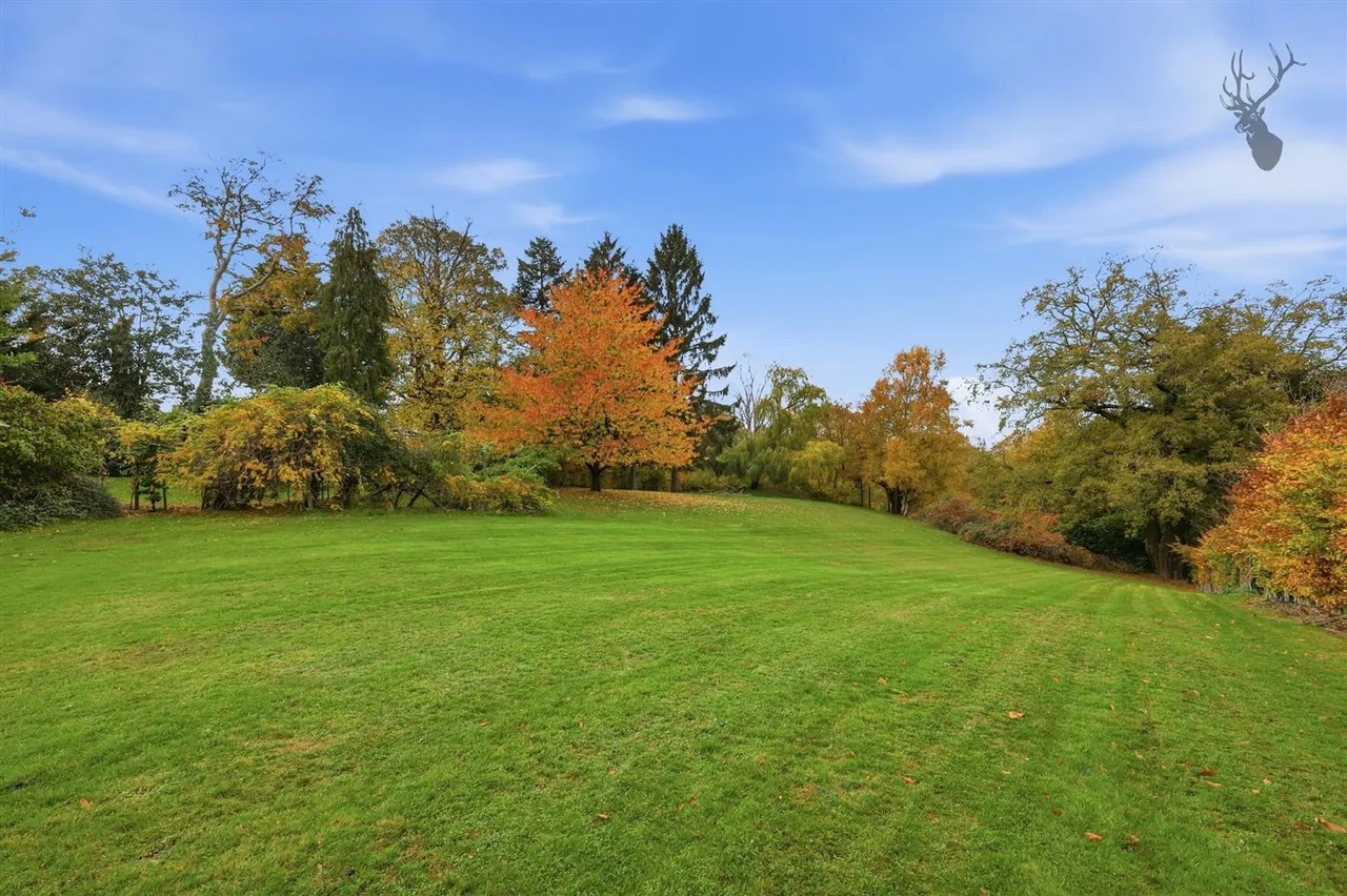 Manor Road, High Beech, IG10, photo 34