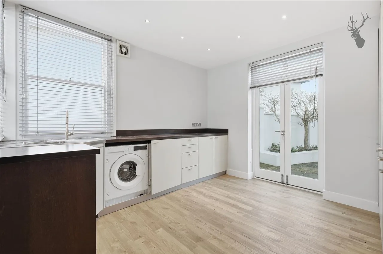 Manor Road, High Beech, IG10, photo 4
