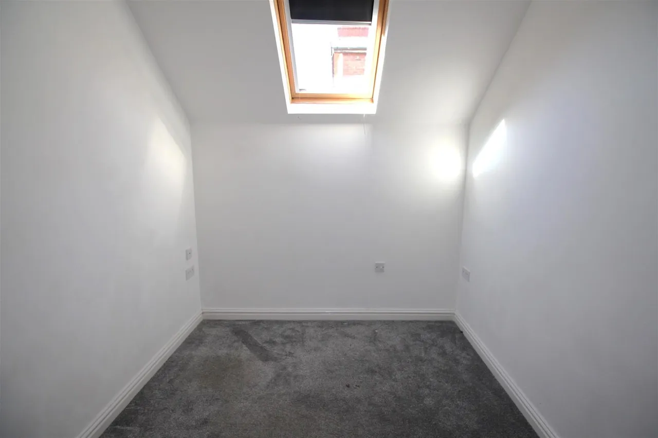 Devonshire Place, Prestwich, Manchester, M25 3FF, photo 6