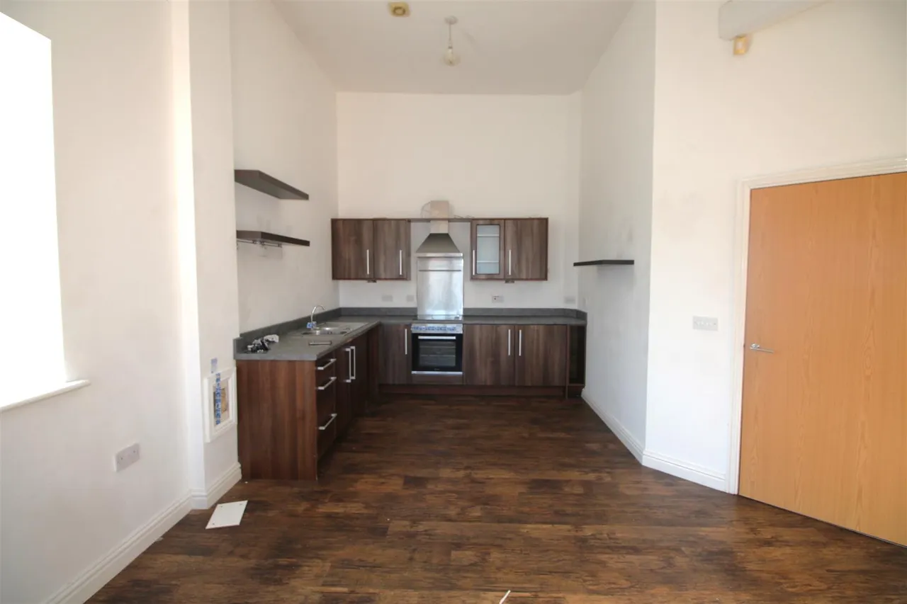 Devonshire Place, Prestwich, Manchester, M25 3FF, photo 4