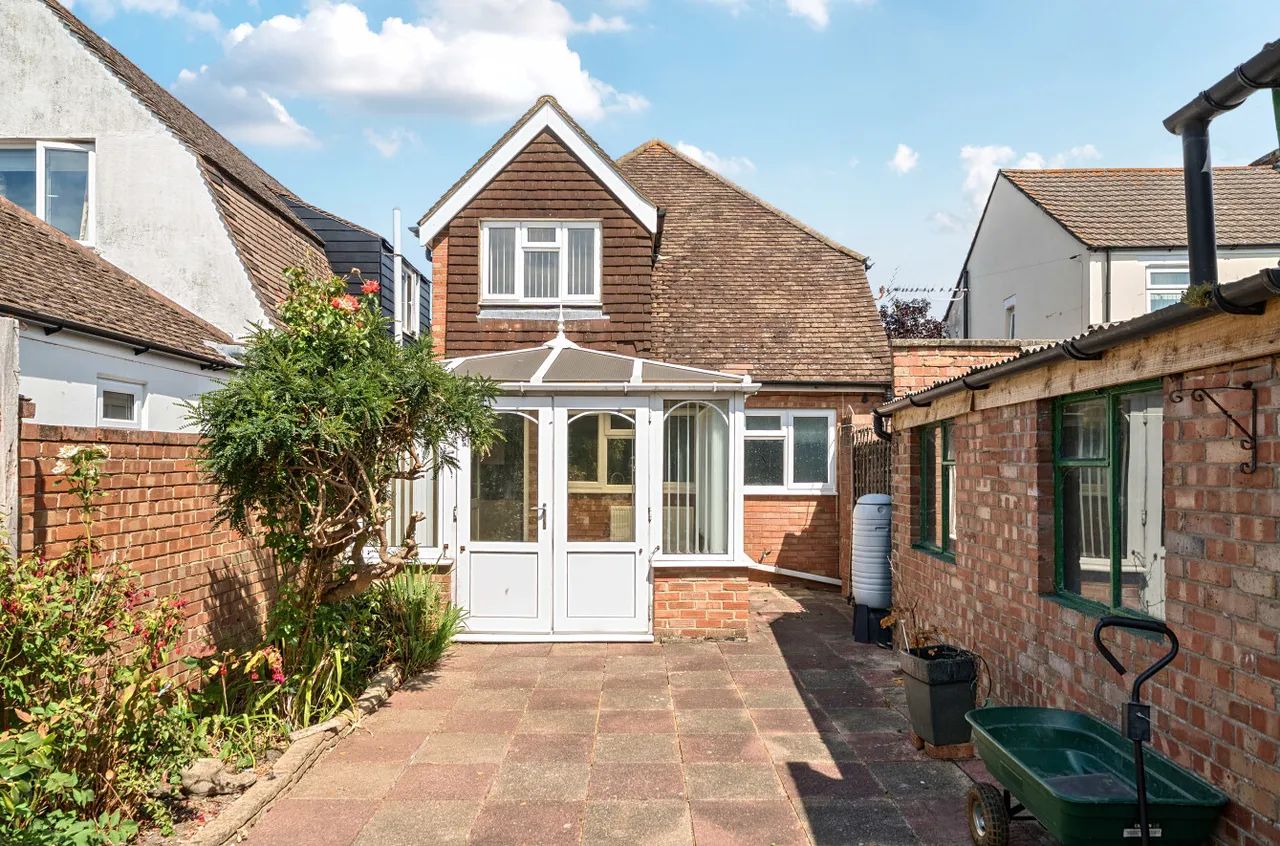 Fareham Road, Gosport, PO13, photo 11