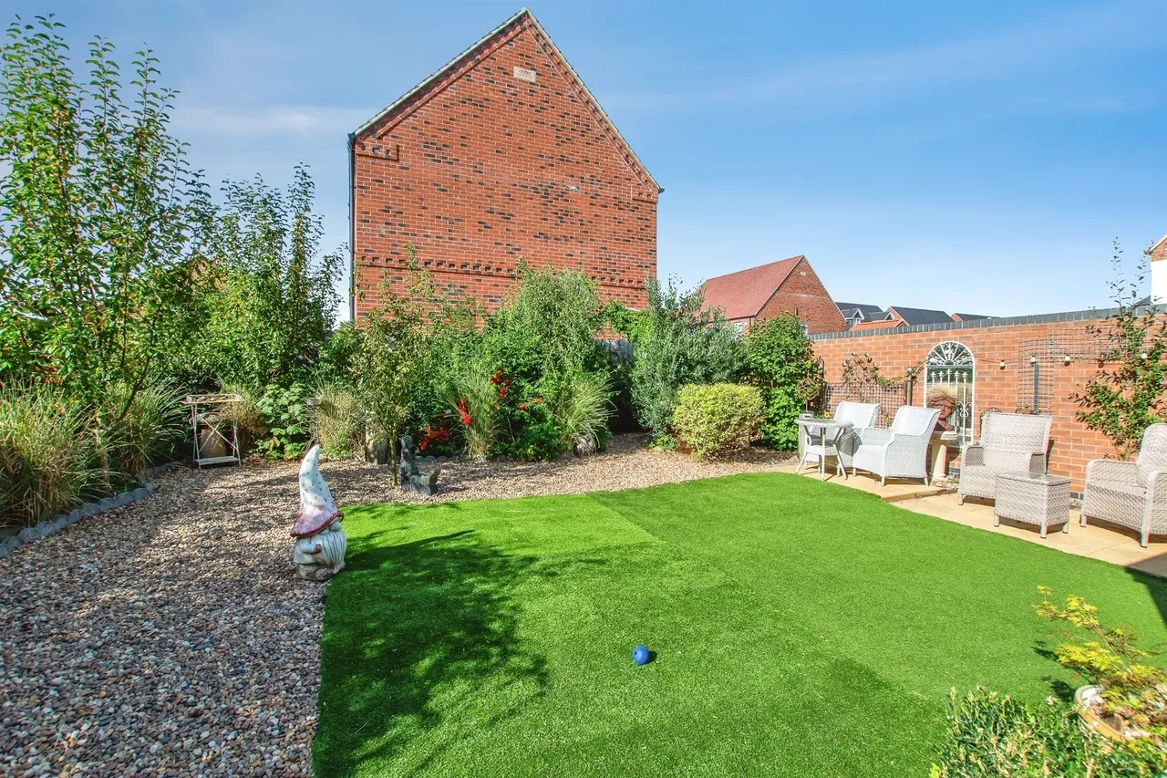 Clover Way, Swineshead, PE20, photo 14