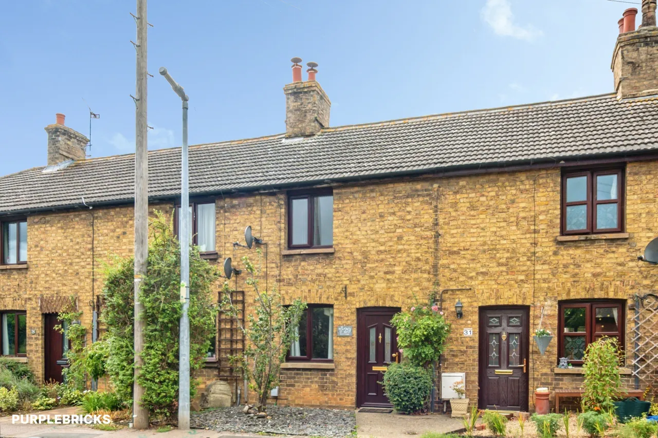 2 bed house for sale, Flitwick Road, Westoning, MK45