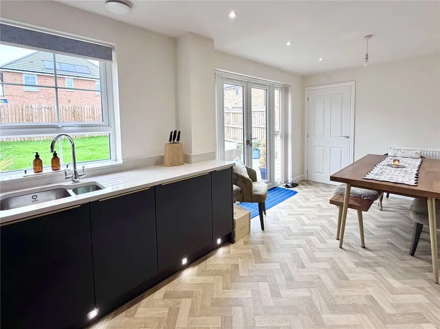 Netherfield Gardens, Wombwell, Barnsley, S73, photo 5