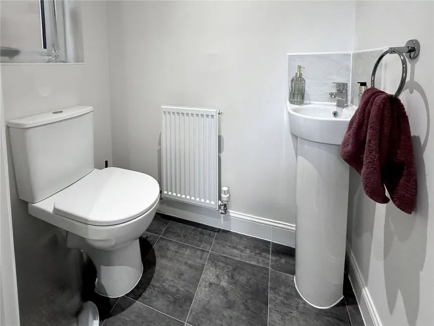 Netherfield Gardens, Wombwell, Barnsley, S73, photo 8