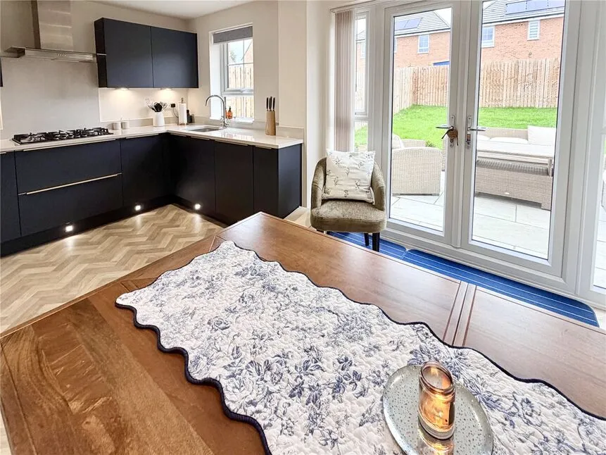 Netherfield Gardens, Wombwell, Barnsley, S73, photo 4