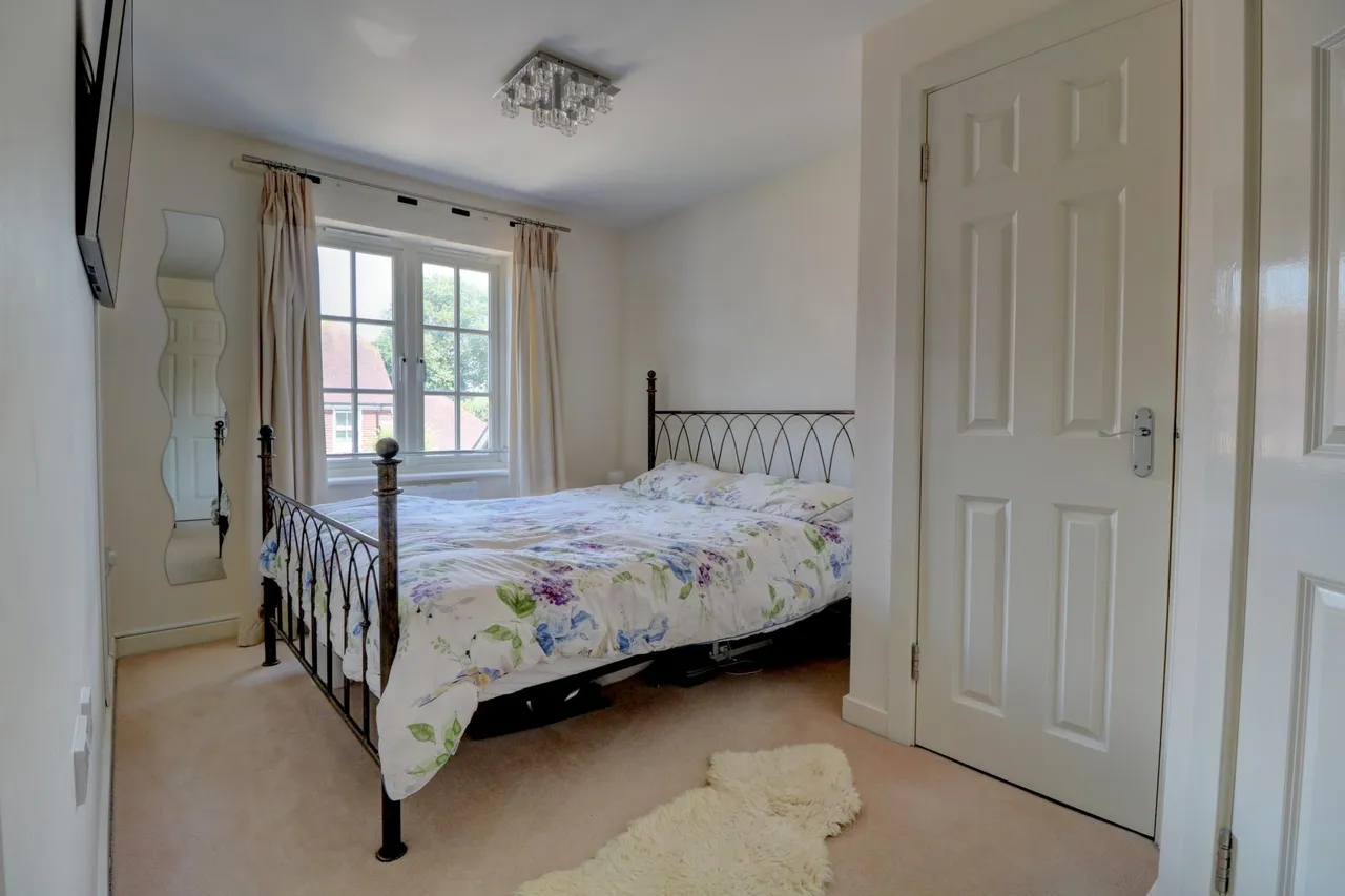 St. Benets Way, Tenterden, TN30, photo 8