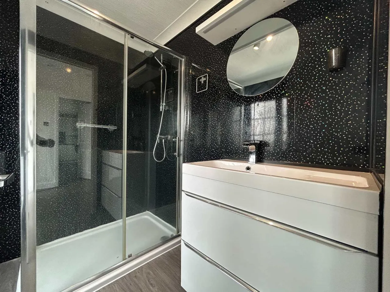 Yew Tree Park Homes, Ashford, Kent, TN27 0DD, photo 10