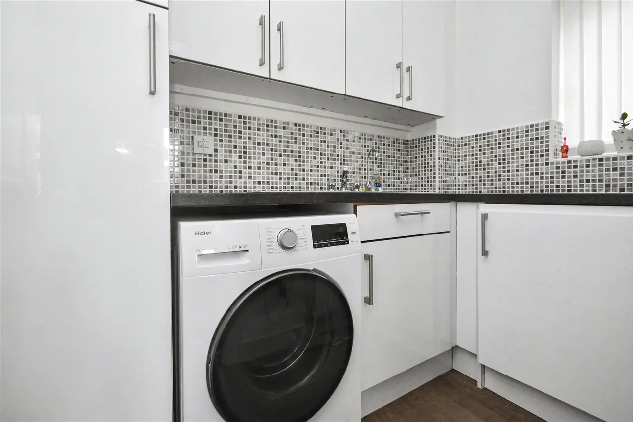 Davy Road, Allerton Bywater, WF10, photo 14
