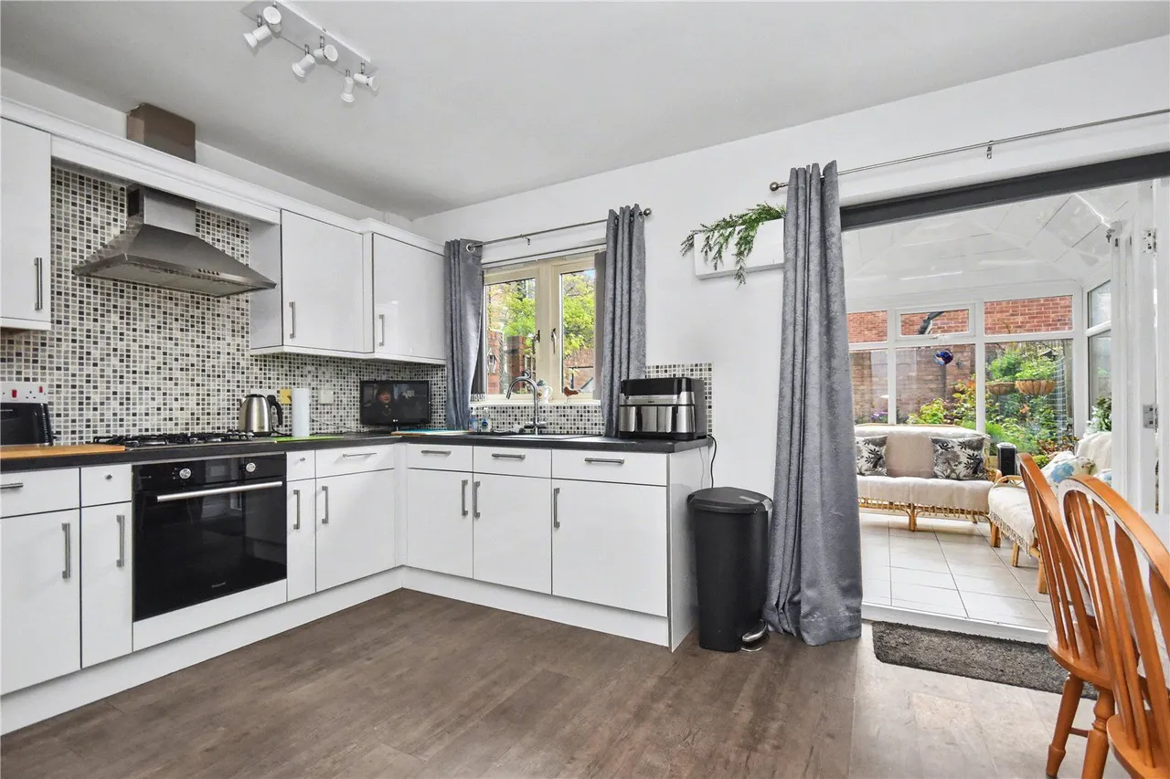 Davy Road, Allerton Bywater, WF10, photo 2