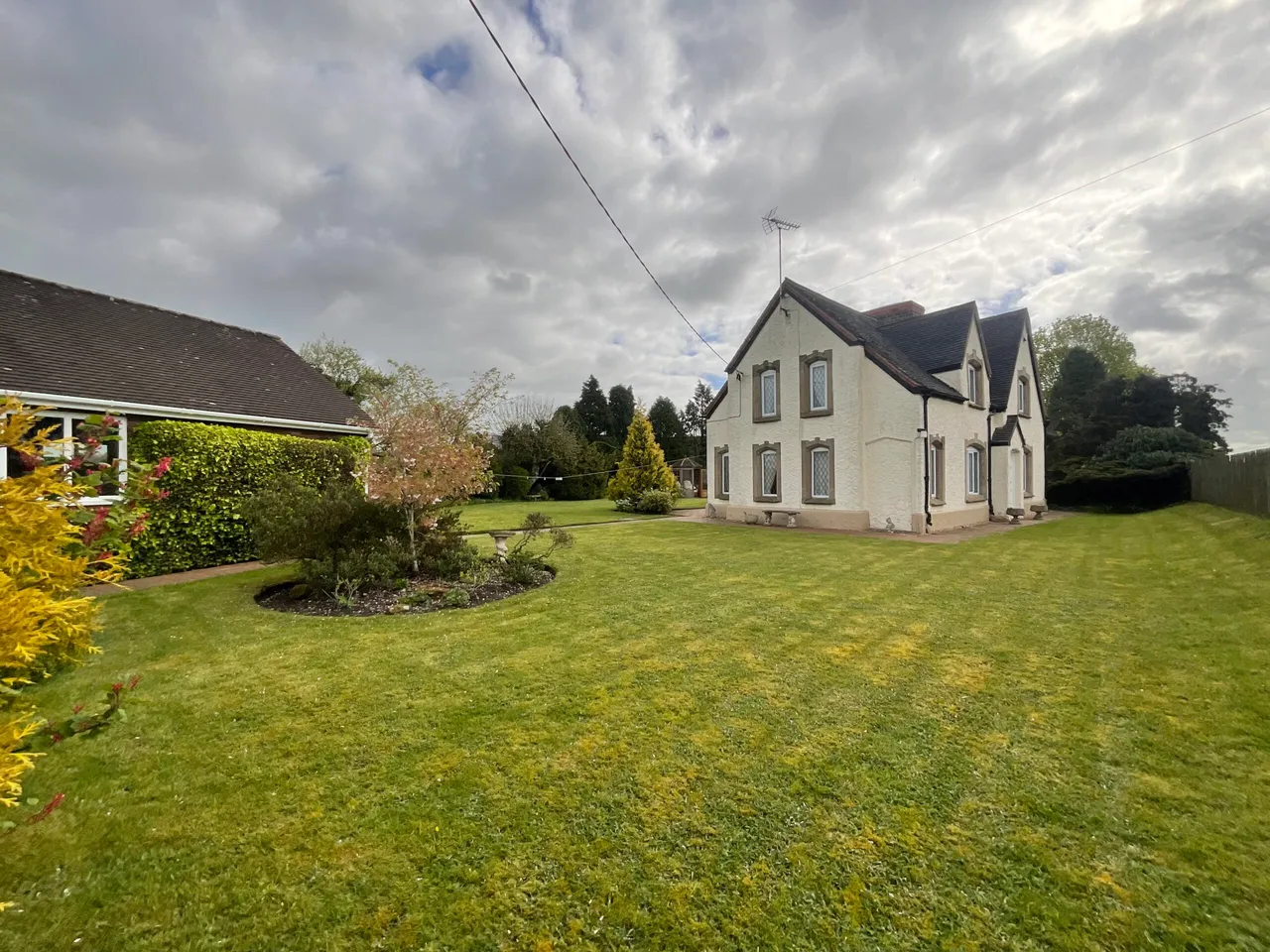 The Old Farmhouse London Road, Weston, ST18, photo 28