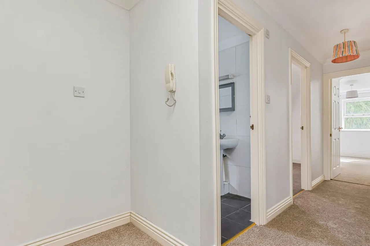 Cavendish Road, Bournemouth, photo 5