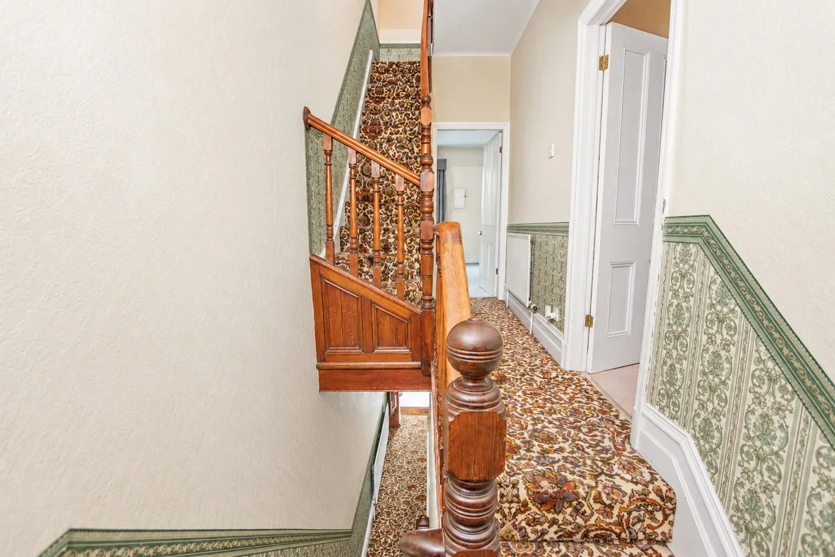 Rochdale, OL12, photo 12