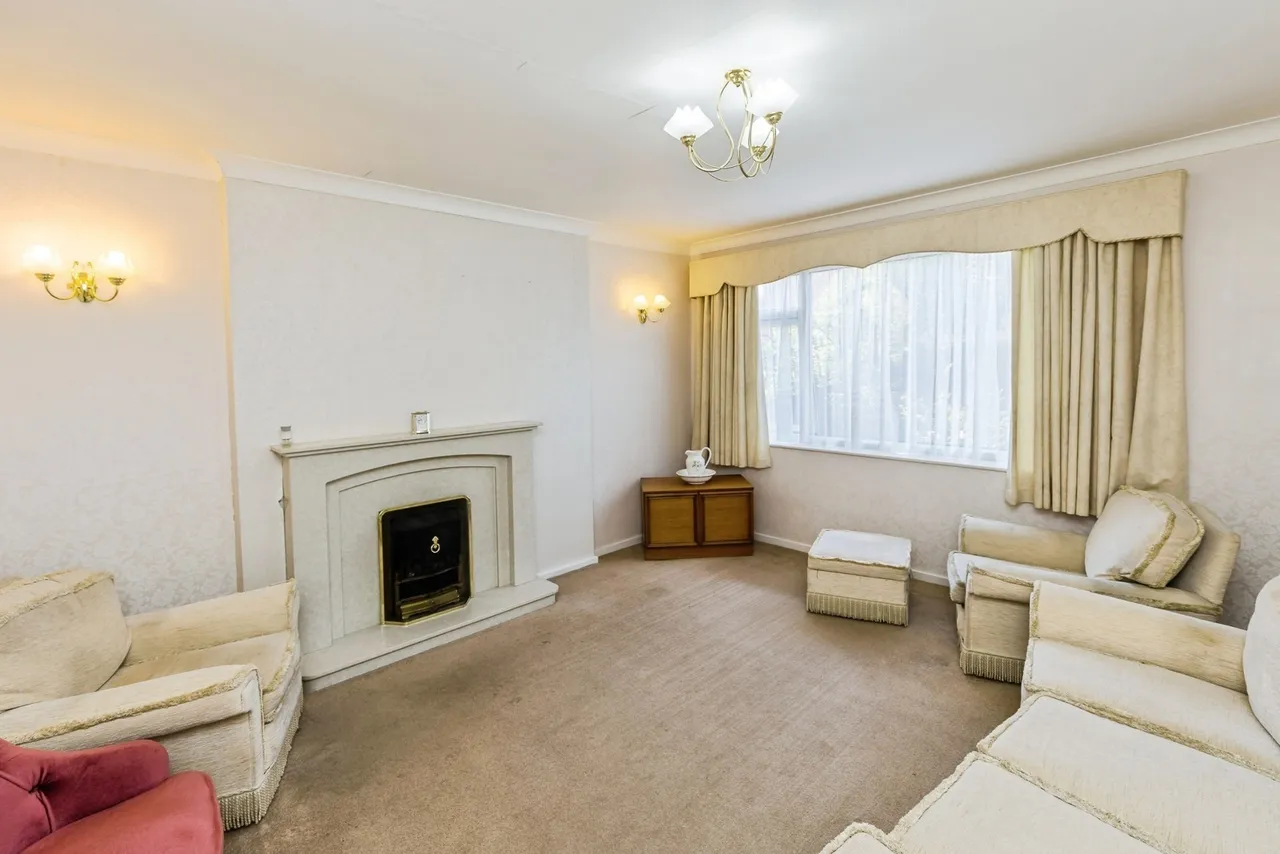 Essex Road, Wirral, CH48, photo 2