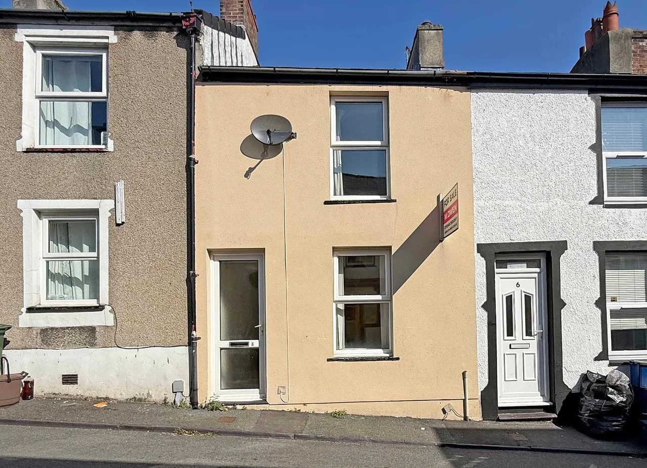 3 bed house for sale, Albert Street, Bangor, LL57