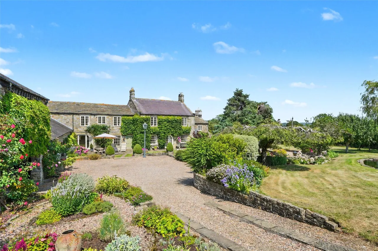 5 bed house for sale, Crag Lane, Killinghall, HG3