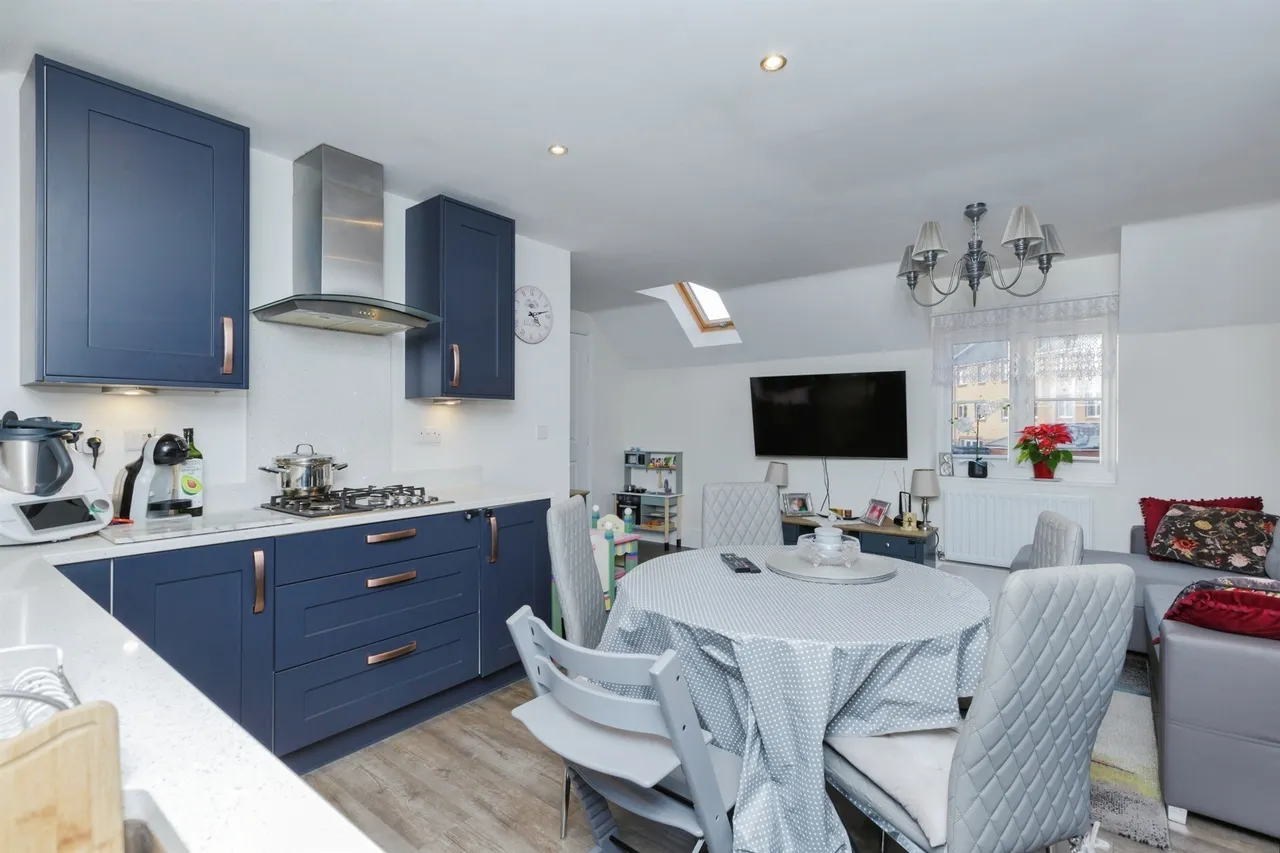 Awe Drive, Lubbesthorpe, Leicester, photo 11