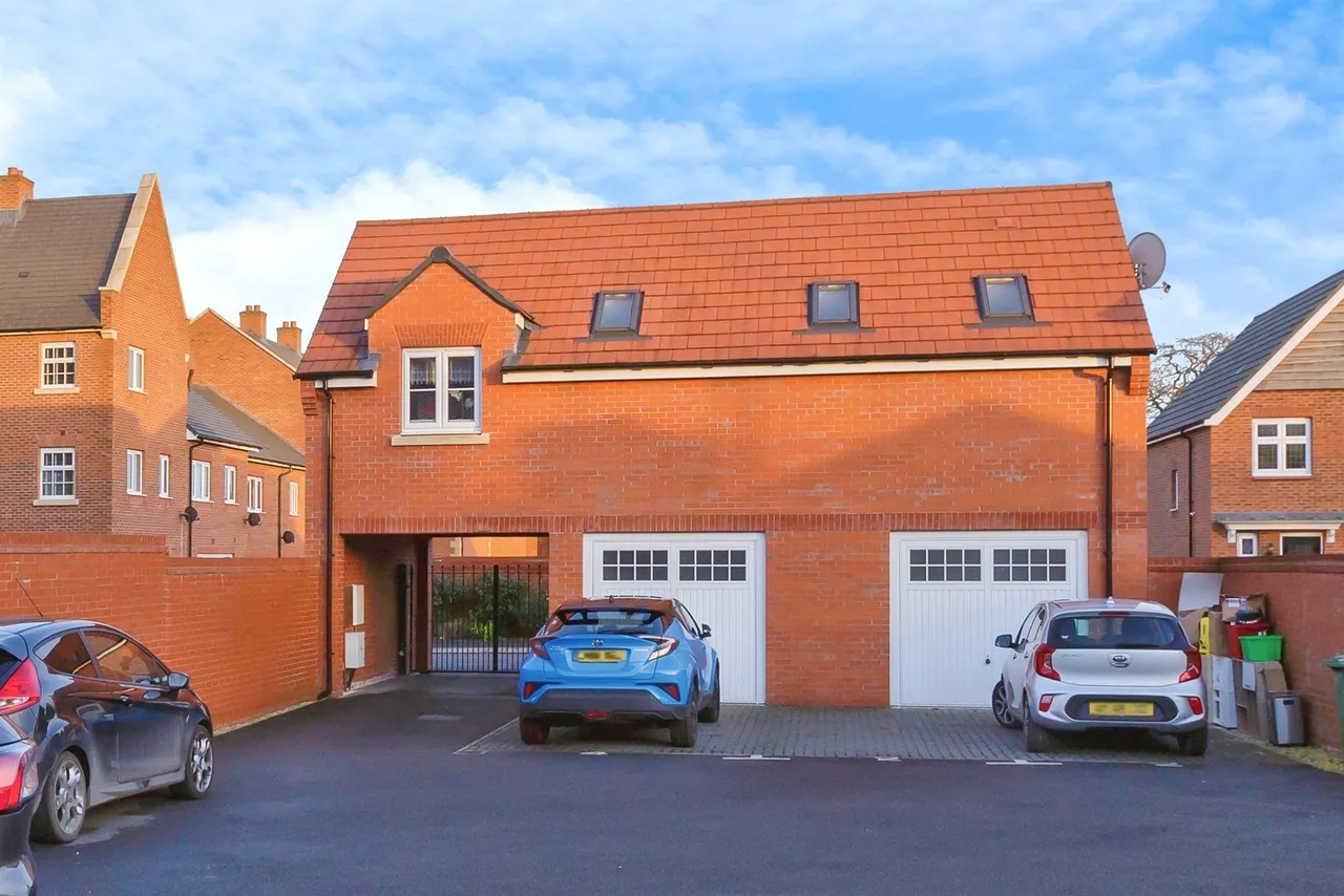 Awe Drive, Lubbesthorpe, Leicester, photo 9