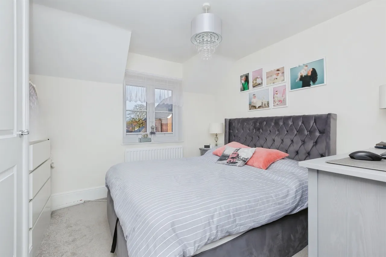 Awe Drive, Lubbesthorpe, Leicester, photo 12