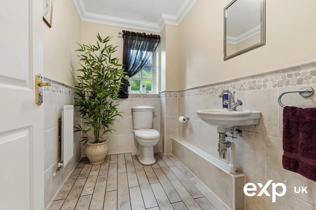 Fox Hollow, Ravenshead, photo 6