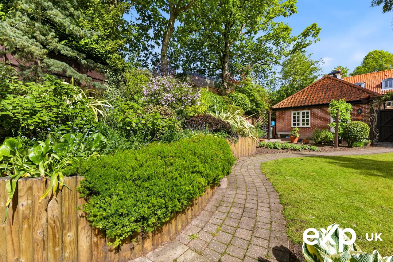 Fox Hollow, Ravenshead, photo 38