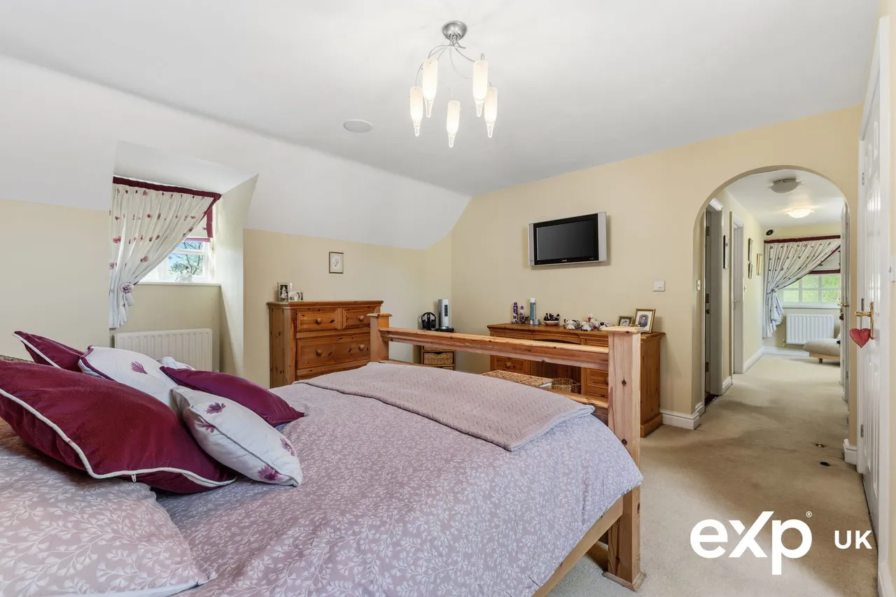 Fox Hollow, Ravenshead, photo 28