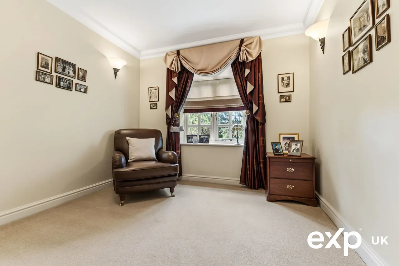 Fox Hollow, Ravenshead, photo 26