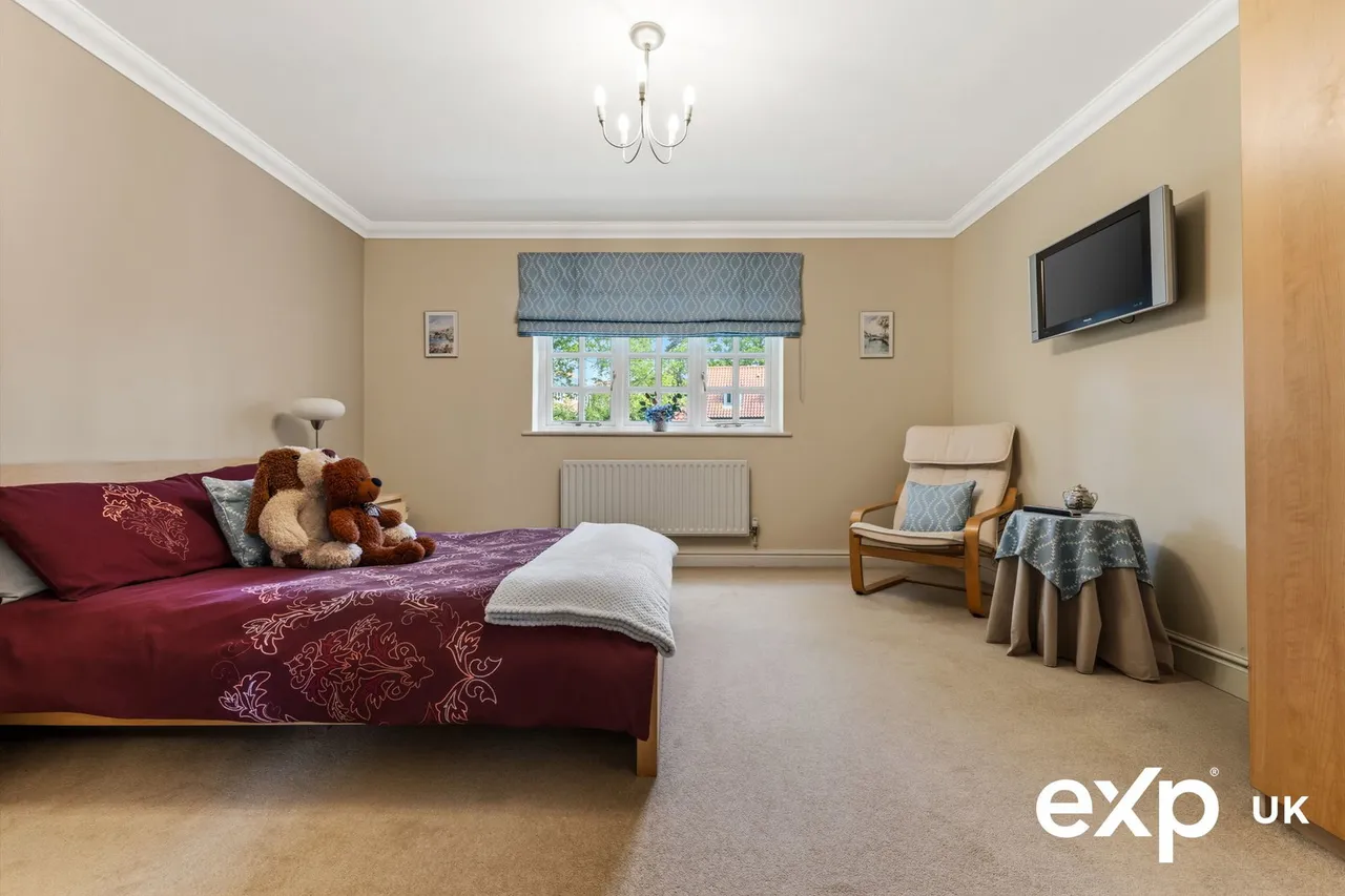 Fox Hollow, Ravenshead, photo 21