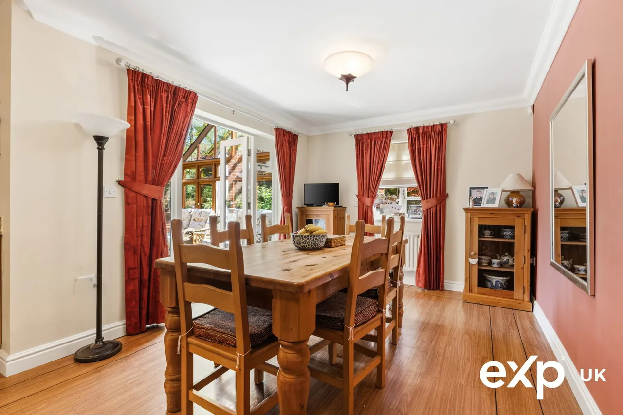 Fox Hollow, Ravenshead, photo 11