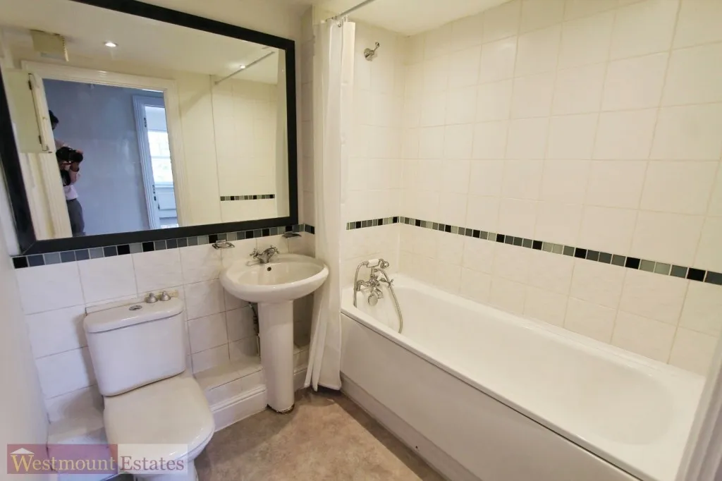 Newbury Close, Dartford, photo 7