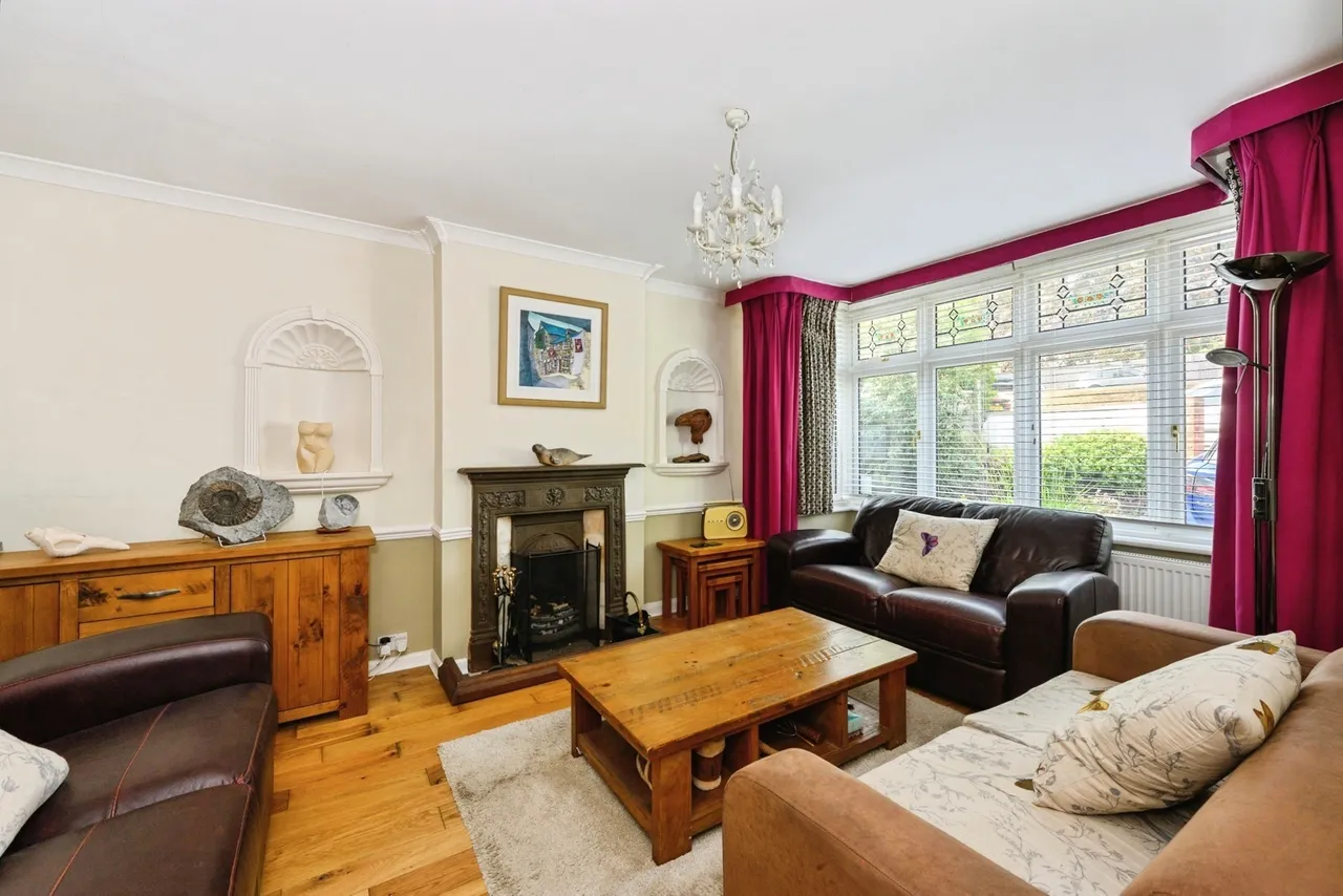 Roke Road, Kenley, Surrey, CR8, photo 3
