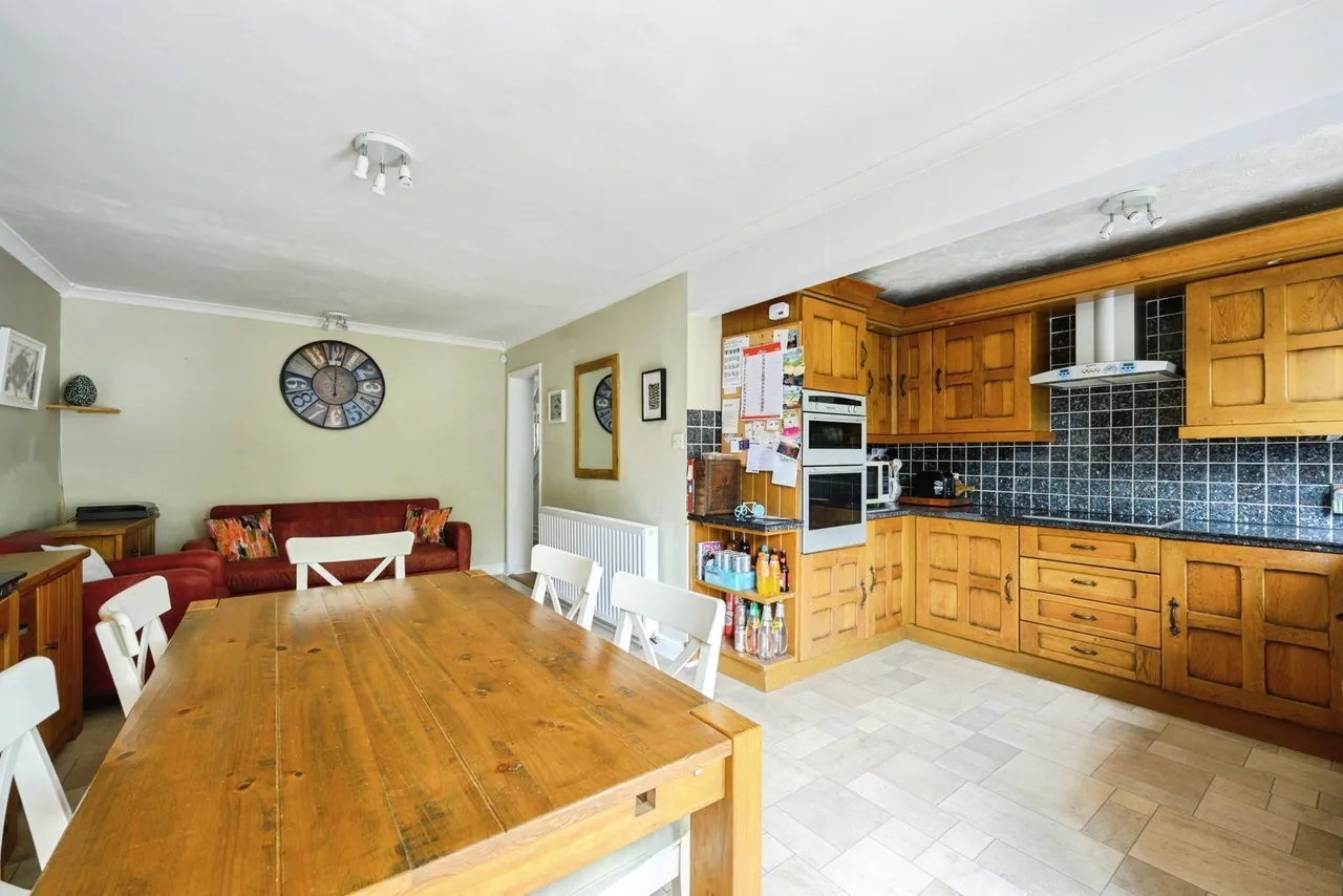 Roke Road, Kenley, Surrey, CR8, photo 17