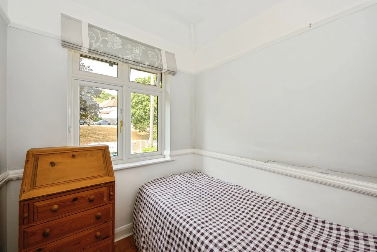 Roke Road, Kenley, Surrey, CR8, photo 16