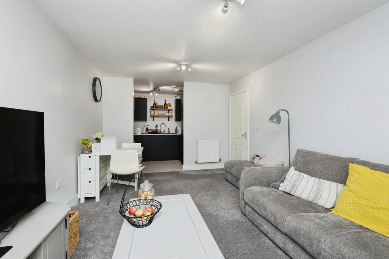 Reid Crescent, Hellingly, BN27, photo 4