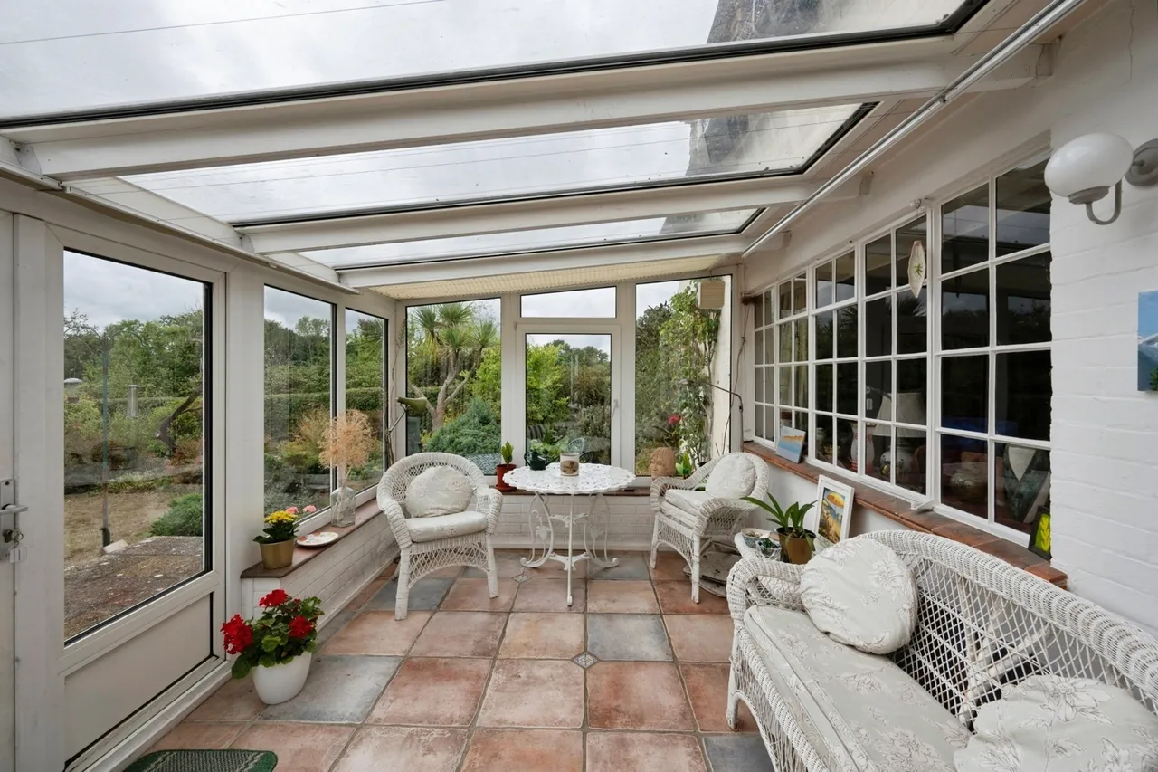 Hawksfold Lane East, Fernhurst, GU27, photo 10